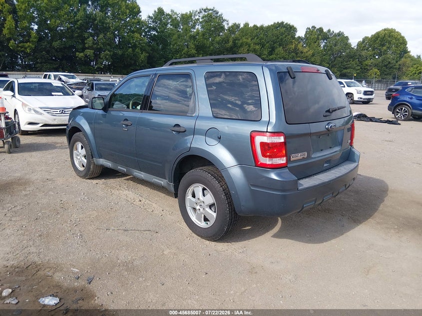 Vin: 1fmcu0dg3bkb82319, lot: 46183616, ford escape xlt 20113