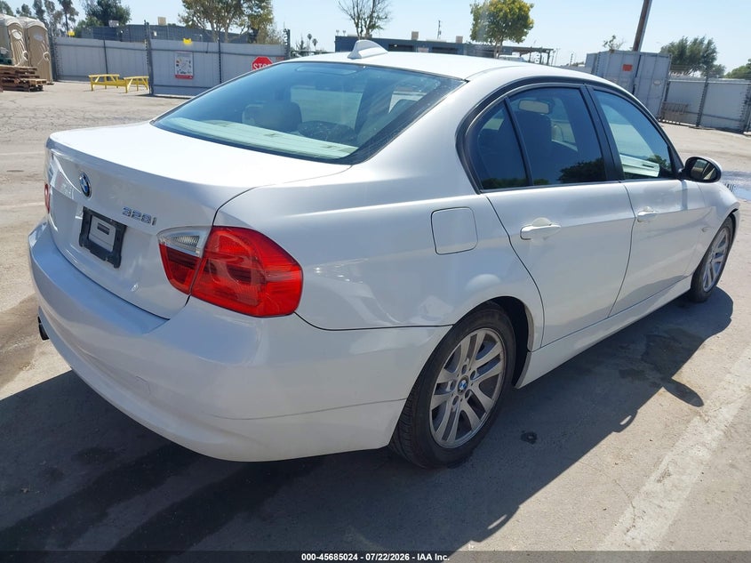 2007 BMW 328I auction photo 4