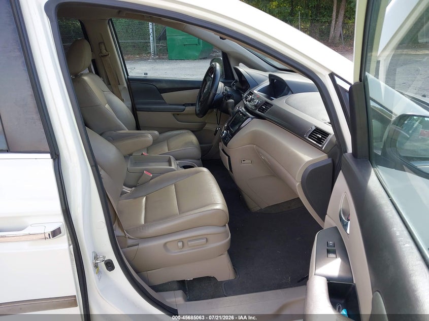 2017 HONDA ODYSSEY auction photo 5