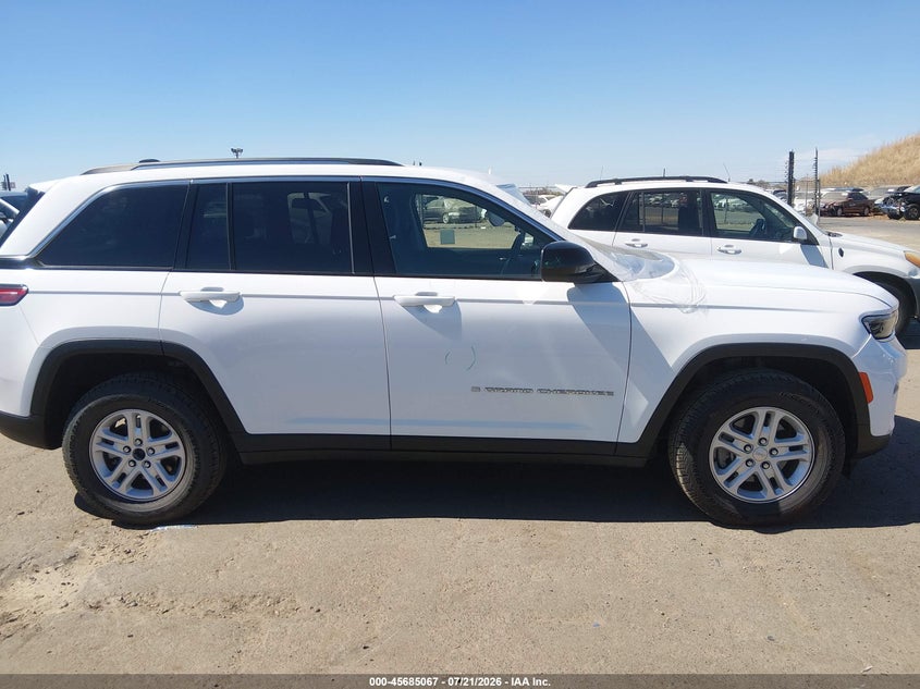 2023 Jeep Grand Cherokee Laredo 4X4 VIN: 1C4RJHAG1PC619360 Lot: 45685067