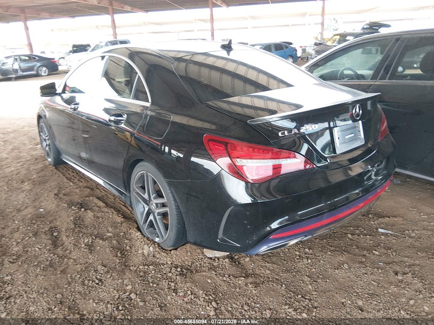 2018 MERCEDES-BENZ CLA 250 — zdjęcie 3