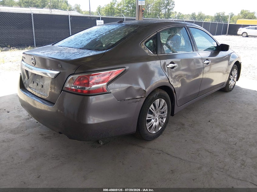 2015 NISSAN ALTIMA auction photo 4