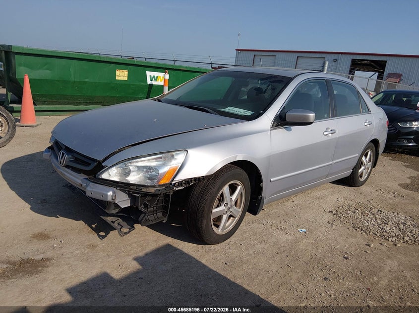 2005 Honda Accord 2.4 Ex, Right Front, IAAI, VIN 1HGCM56835A032066 — photo 2