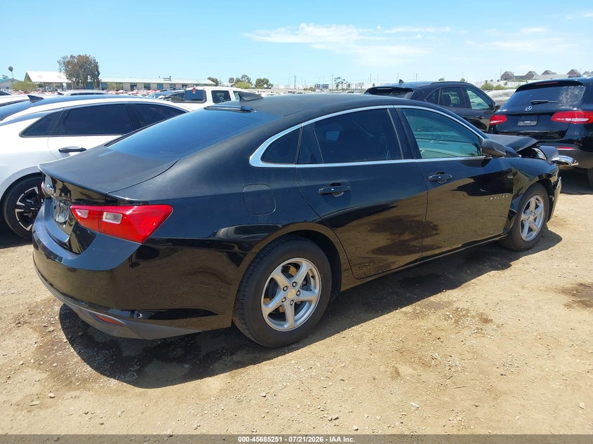 2017 CHEVROLET MALIBU auction photo 4