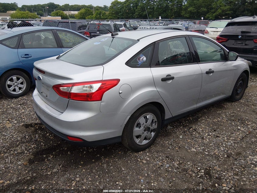 2013 Ford Focus S VIN: 1FADP3E25DL272286 Lot: 45685283