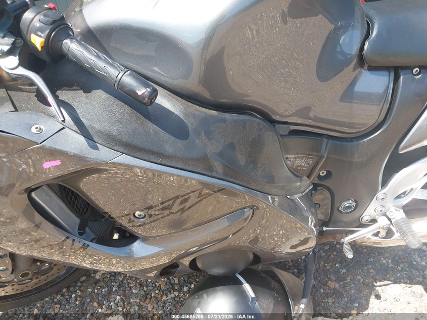2020 Suzuki Gsx1300 Ra VIN: JS1GX72B3L7100617 Lot: 45685299