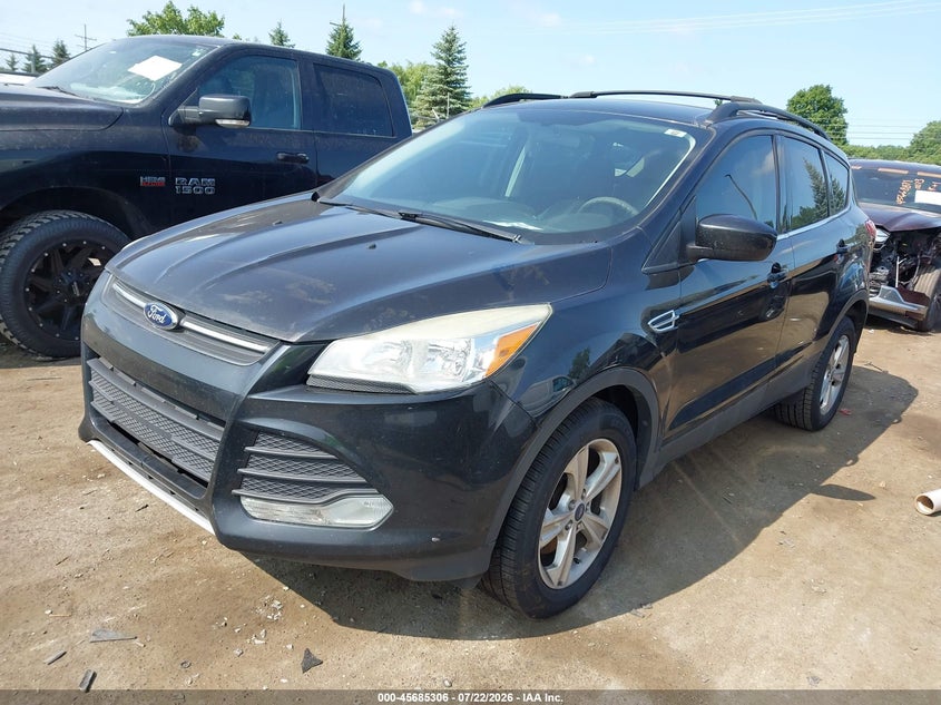 2013 FORD ESCAPE auction photo 2