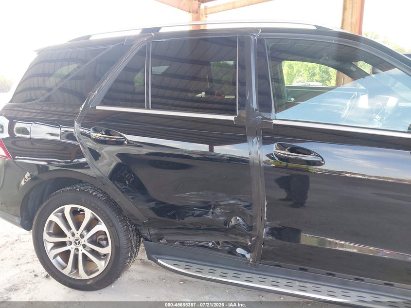 2019 MERCEDES-BENZ GLE 400 auction photo 6