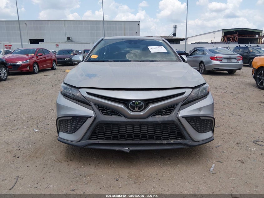 TOYOTA CAMRY - zdjęcie 12