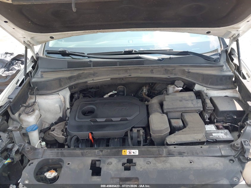 2018 Hyundai Santa Fe Sport 2.4L VIN: 5NMZUDLB2JH065367 Lot: 45685423