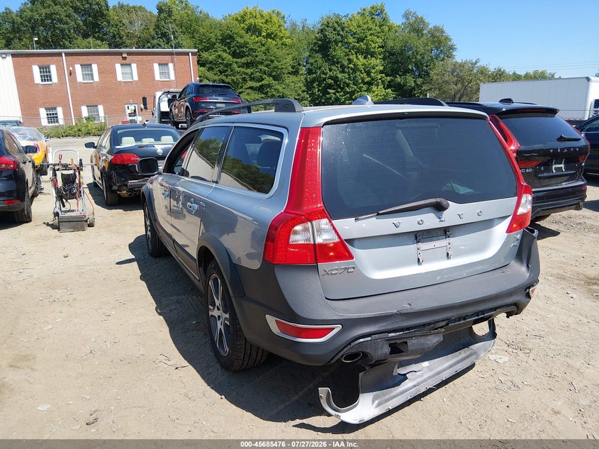 2013 VOLVO XC70 auction photo 3