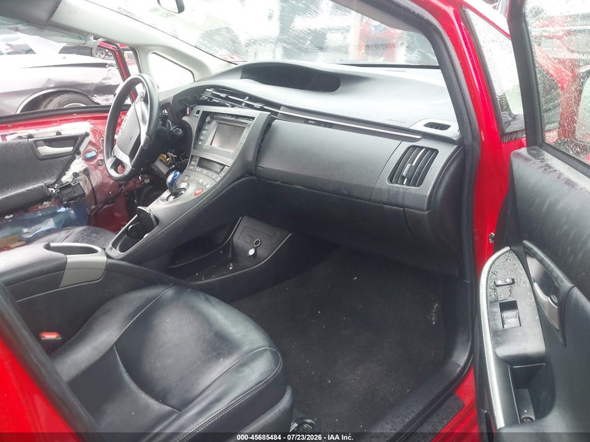 2015 TOYOTA PRIUS HATCHBACK 1.8L I-4 DOHC, VVT, 98HP
