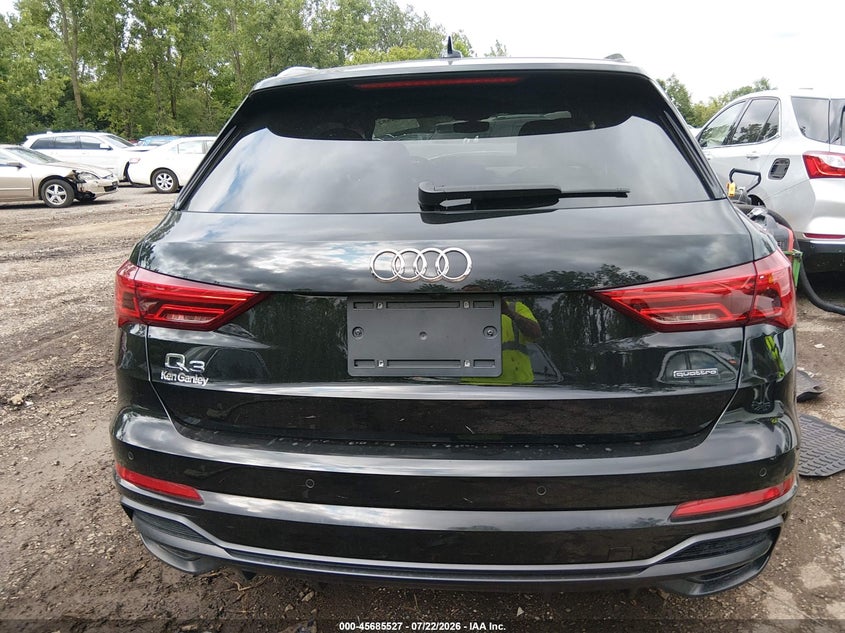 AUDI Q3 - zdjęcie 16