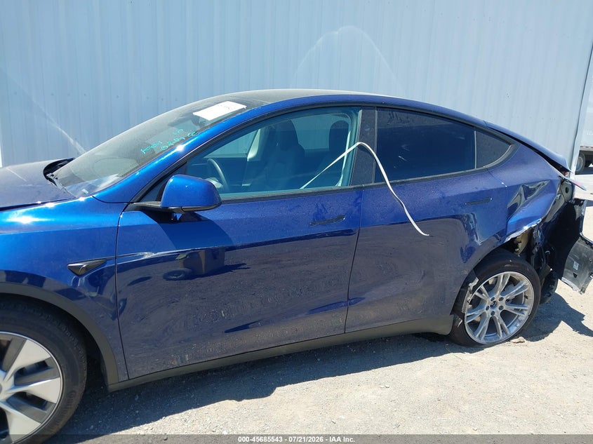2023 Tesla Model Y Awd/Long Range Dual Motor All-Wheel Drive VIN: 7SAYGDEE3PF854344 Lot: 45685543