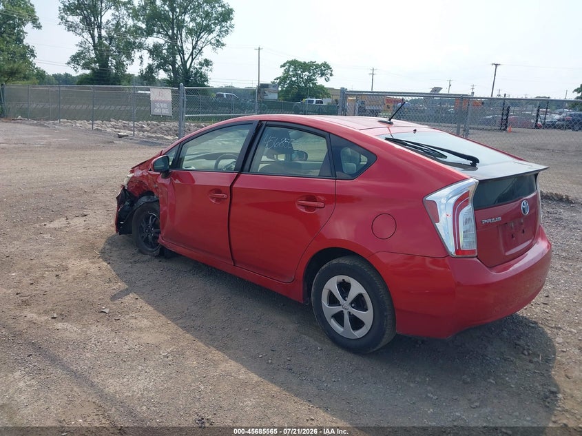 2013 TOYOTA PRIUS auction photo 3
