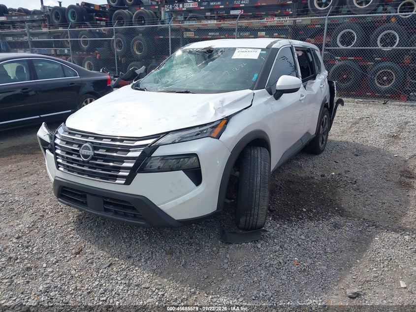 2025 NISSAN ROGUE auction photo 2