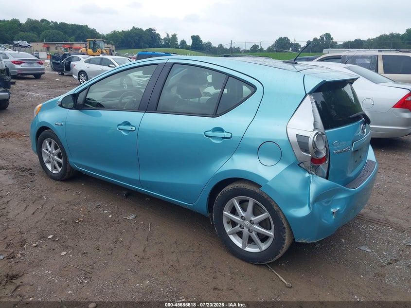 TOYOTA PRIUS C 2013 VIN JTDKDTB32D1033877