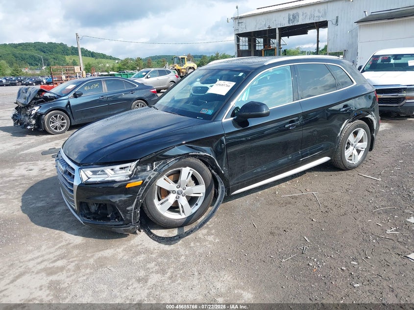 Vin: wa1bnafy2j2055837, lot: 46184375, audi q5 2.0t premium/2.0t tech premium 20182