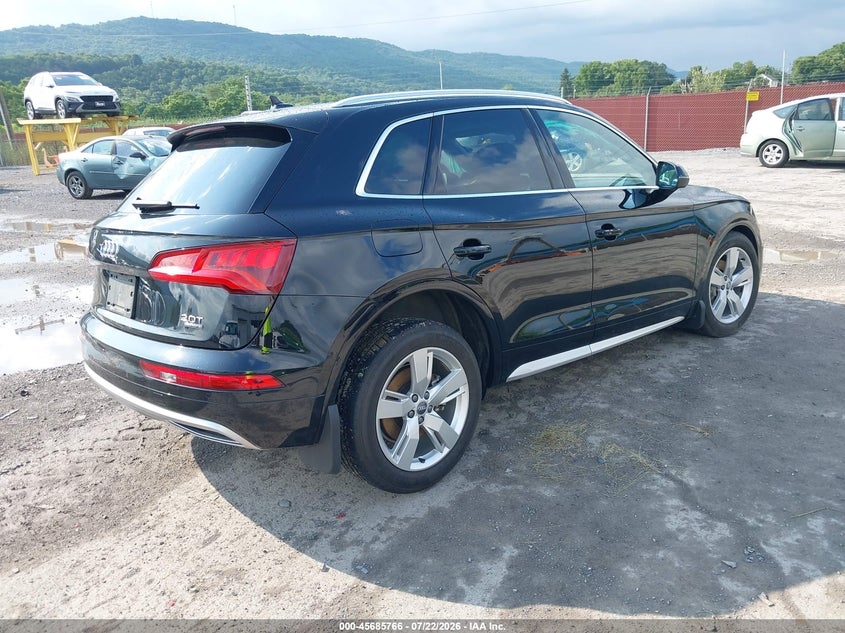 Vin: wa1bnafy2j2055837, lot: 46184375, audi q5 2.0t premium/2.0t tech premium 20184