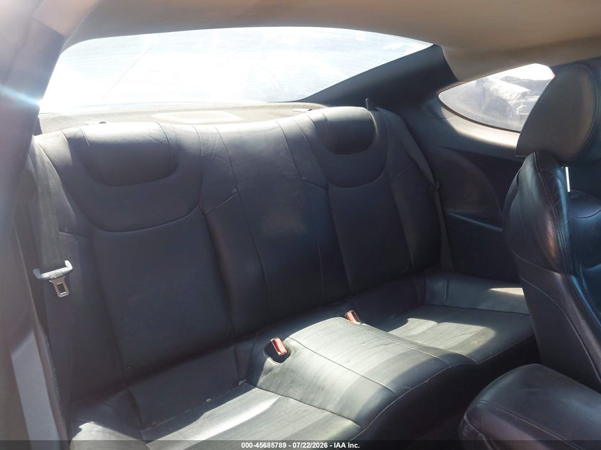 2010 HYUNDAI GENESIS auction photo 8
