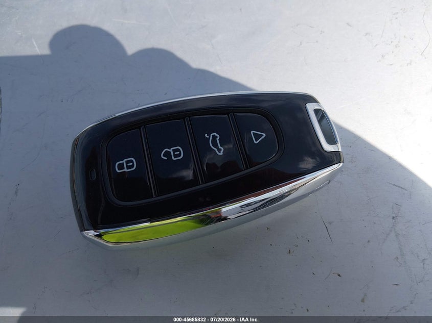 2023 Hyundai Ioniq 6 Limited VIN: KMHM54AAXPA027806 Lot: 45685832