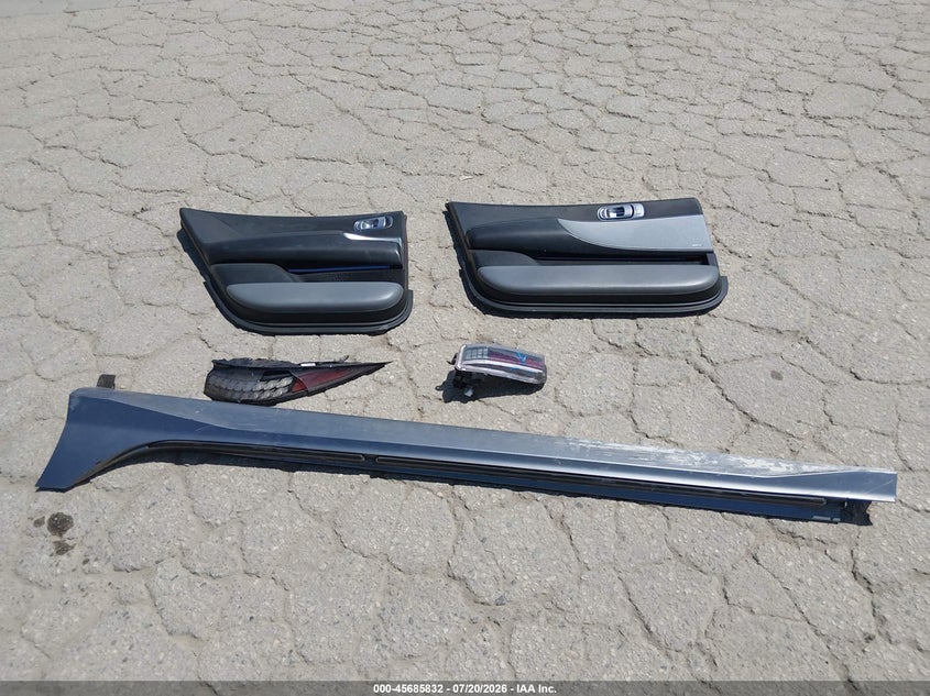 2023 Hyundai Ioniq 6 Limited VIN: KMHM54AAXPA027806 Lot: 45685832