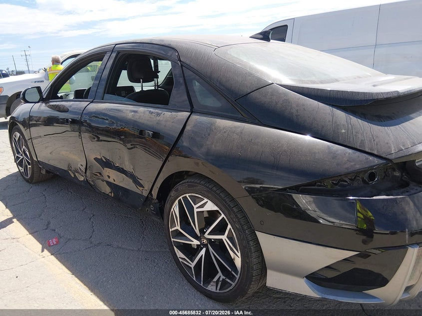 2023 Hyundai Ioniq 6 Limited VIN: KMHM54AAXPA027806 Lot: 45685832
