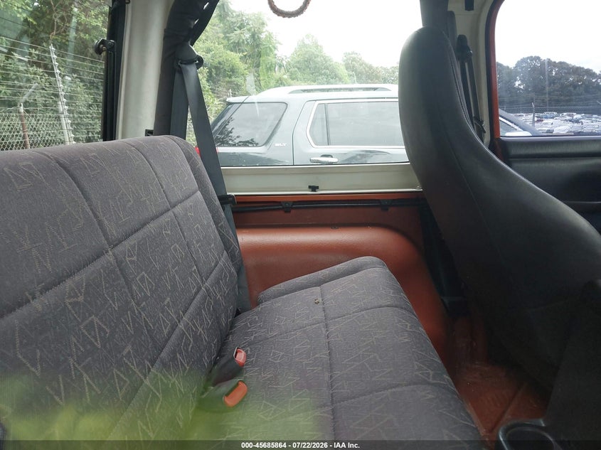 2001 JEEP WRANGLER auction photo 8
