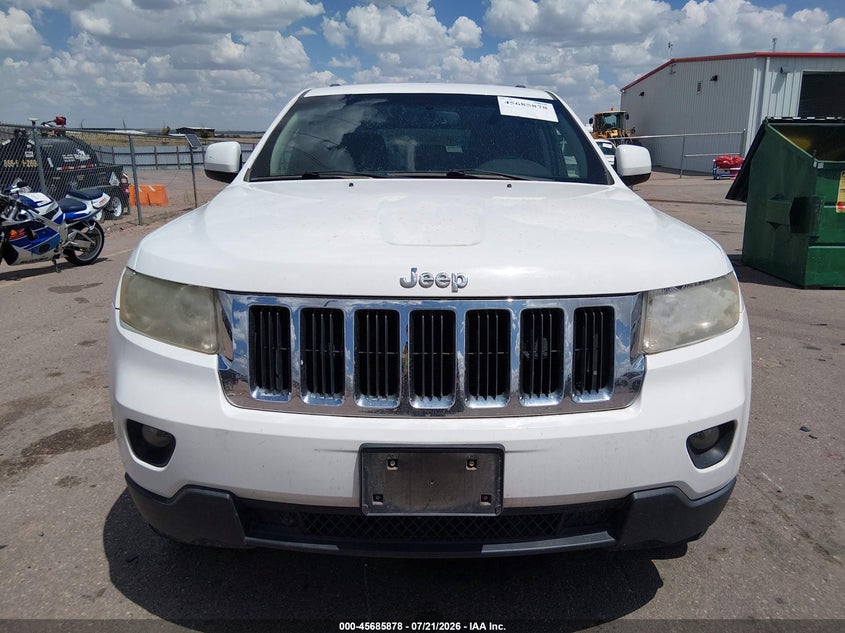 2013 Jeep Grand Cherokee Laredo VIN: 1C4RJFAT3DC571406 Lot: 45685878