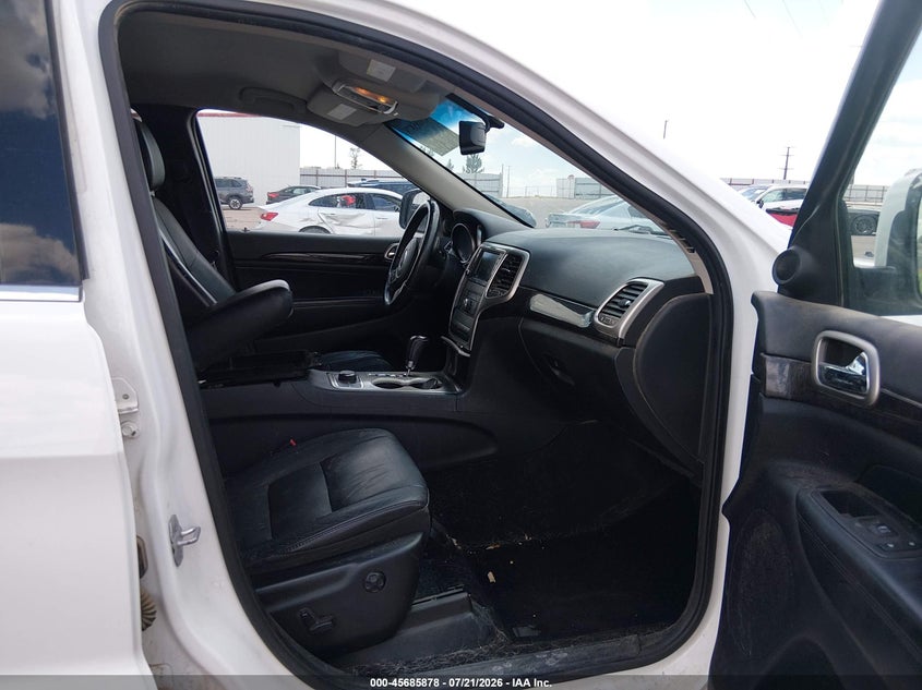 2013 Jeep Grand Cherokee Laredo VIN: 1C4RJFAT3DC571406 Lot: 45685878