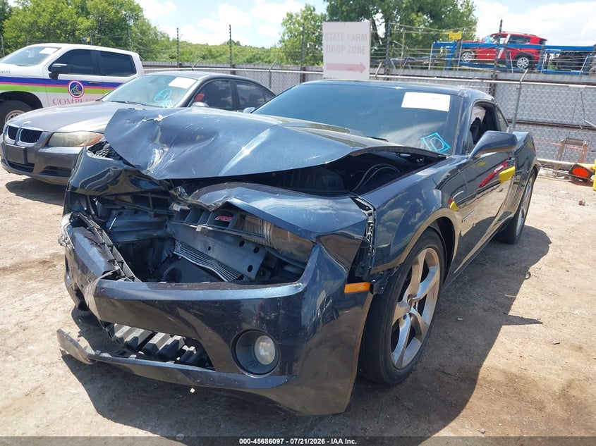 2013 CHEVROLET CAMARO auction photo 2