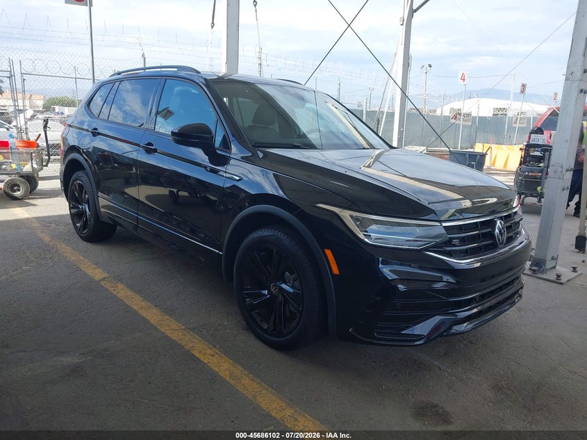 2024 Volkswagen Tiguan  (VIN: 3VVCB7AXXRM201282)