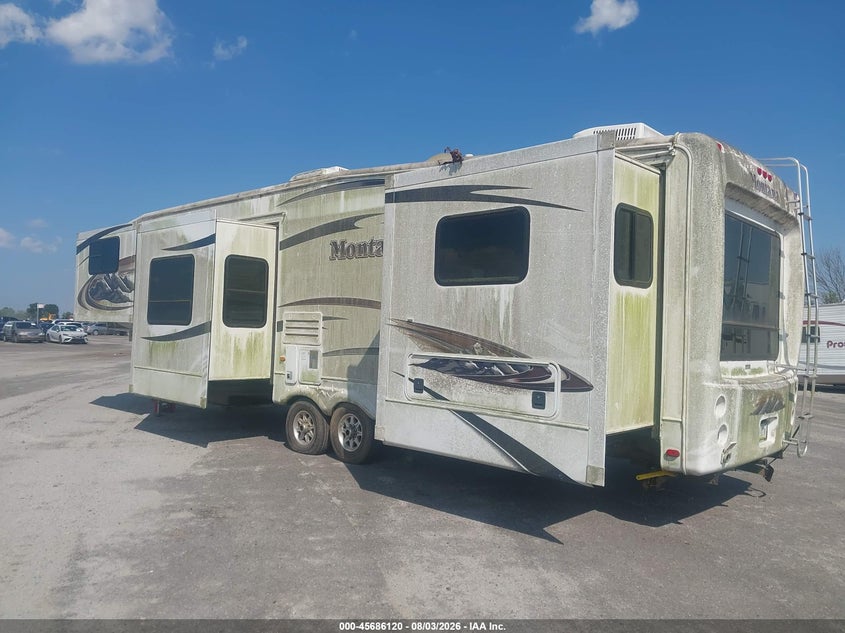 2011 KEYSTONE MO3750FL11 MONTANA auction photo 3