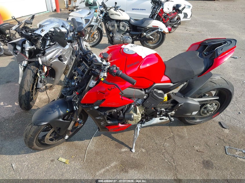 DUCATI STREETFIGHTER 2024