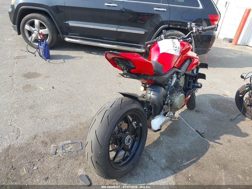 2024 DUCATI STREETFIGHTER auction photo 4