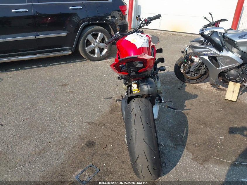 2024 DUCATI STREETFIGHTER auction photo 6