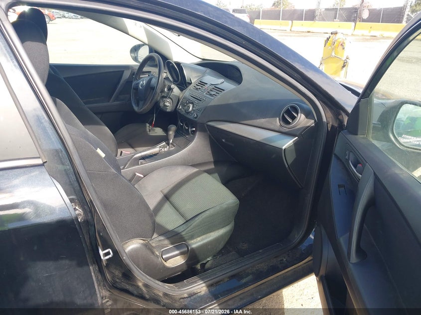 2012 Mazda Mazda3 I Sport VIN: JM1BL1UG0C1592690 Lot: 45686153