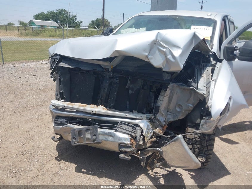 2017 NISSAN TITAN XD auction photo 6