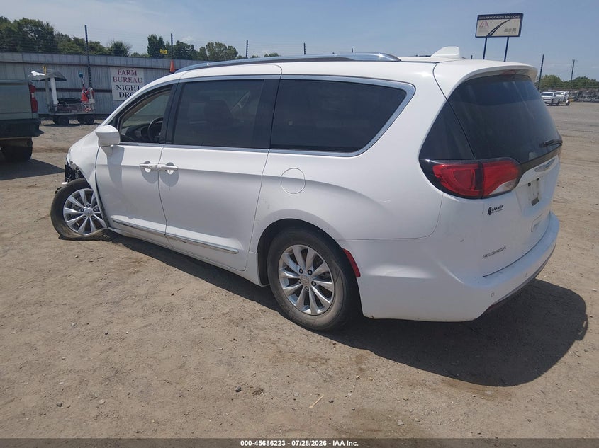 Vin: 2c4rc1bg6jr142486, lot: 46184832, chrysler pacifica touring l 20183
