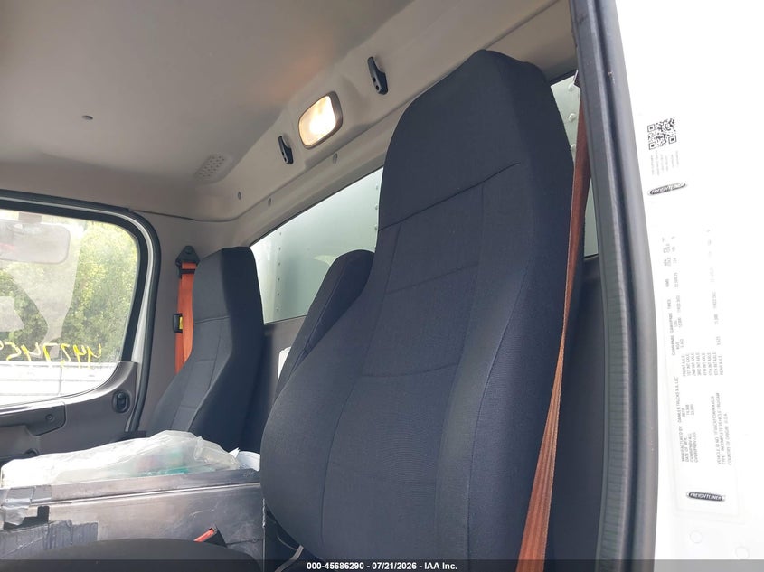 2019 FREIGHTLINER M2 106 auction photo 7