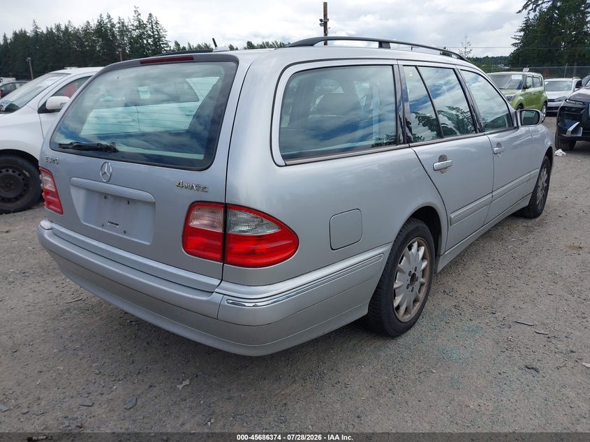 2002 MERCEDES-BENZ E 320 auction photo 4