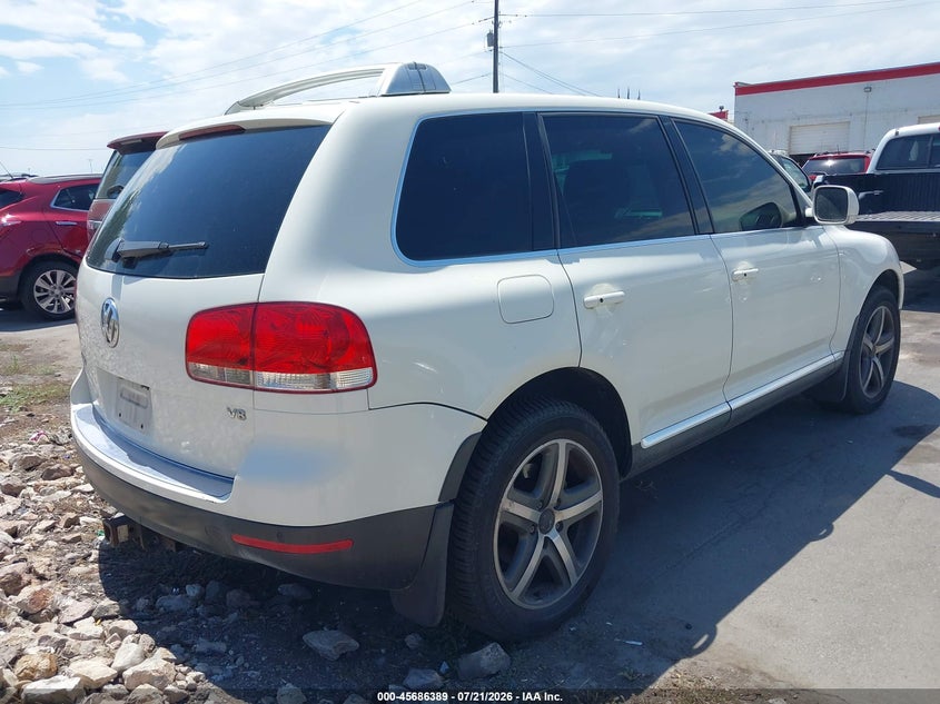2004 Volkswagen Touareg V8 VIN: WVGCM67L84D021239 Lot: 45686389