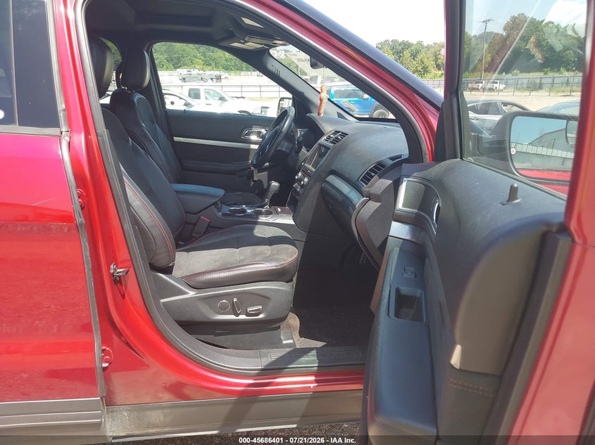 2018 Ford Explorer Xlt VIN: 1FM5K7D8XJGC02941 Lot: 45686401