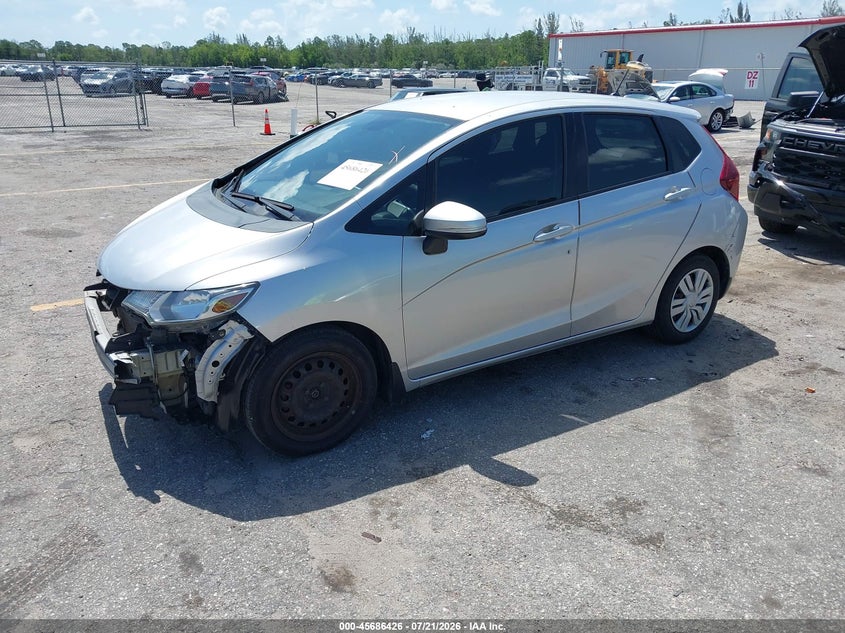 2015 Honda Fit Lx, Front End, IAAI, VIN 3HGGK5H53FM739313 — photo 2