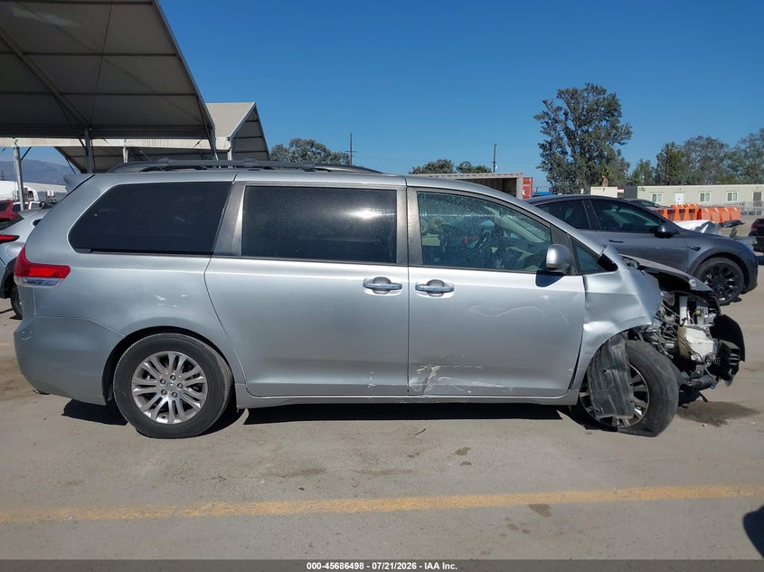 2014 Toyota Sienna Xle V6 8 Passenger VIN: 5TDYK3DC8ES482319 Lot: 45686498