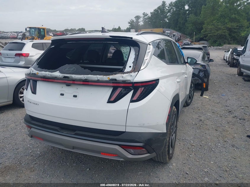 2025 HYUNDAI TUCSON auction photo 4