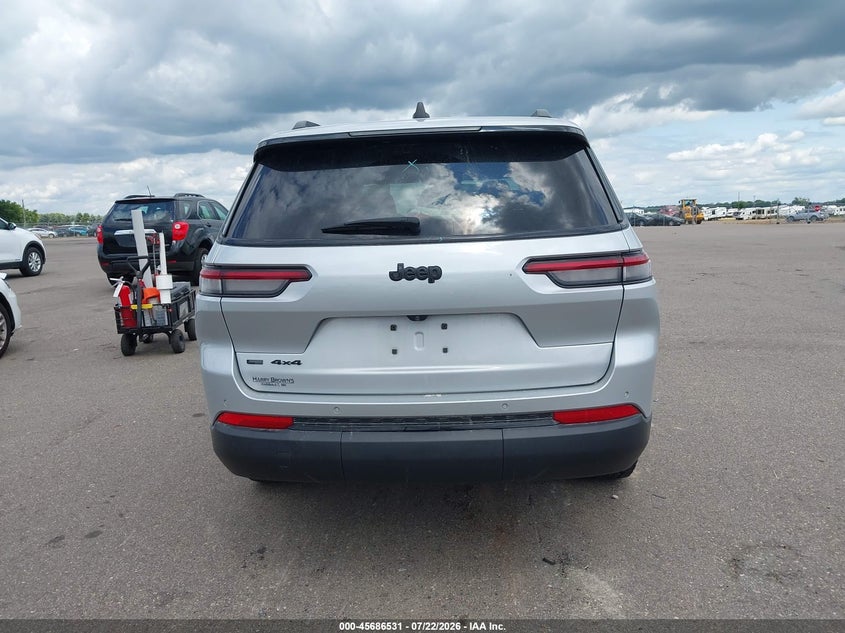 Фото 16 - JEEP GRAND CHEROKEE L