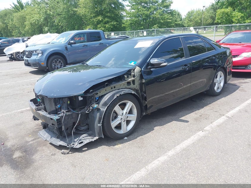 2013 Toyota Camry, Front End, IAAI, VIN 4T1BF1FKXDU204224 — photo 2