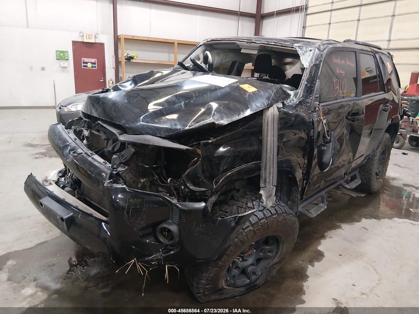Vin: jtebu5jr7j5530442, lot: 46185173, toyota 4runner sr5 premium 20182