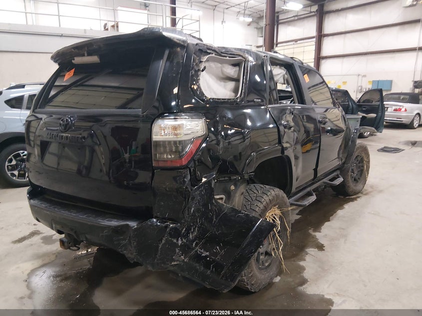 Vin: jtebu5jr7j5530442, lot: 46185173, toyota 4runner sr5 premium 20184